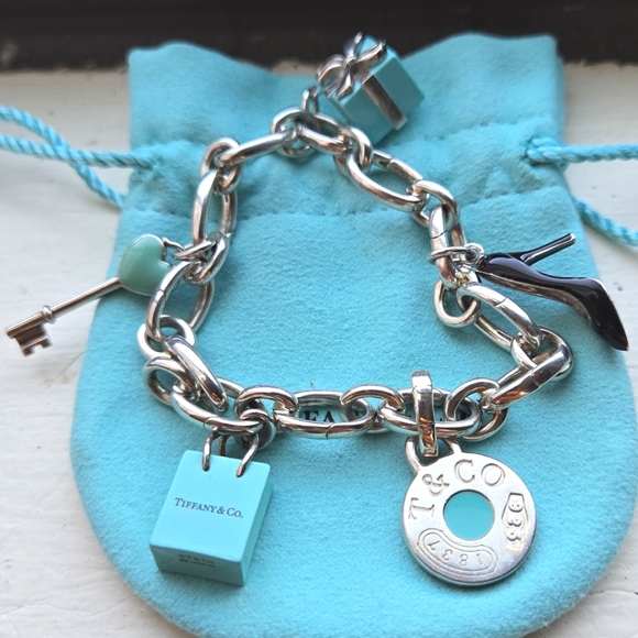 Tiffany & Co. Clasping Multi Enamel Charm Bracelet High Heel Heart Key Gift Box - Picture 1 of 8